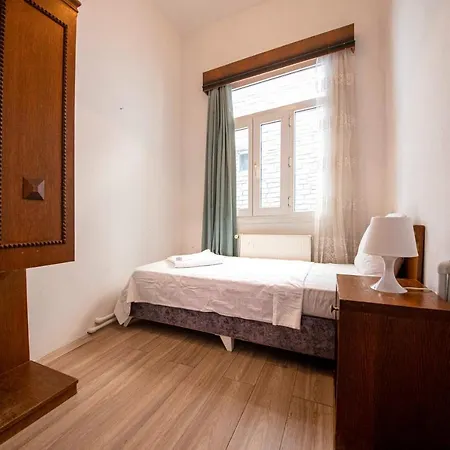 Central Seaside Flat With Excellent View In Bodrum * 博德鲁姆
